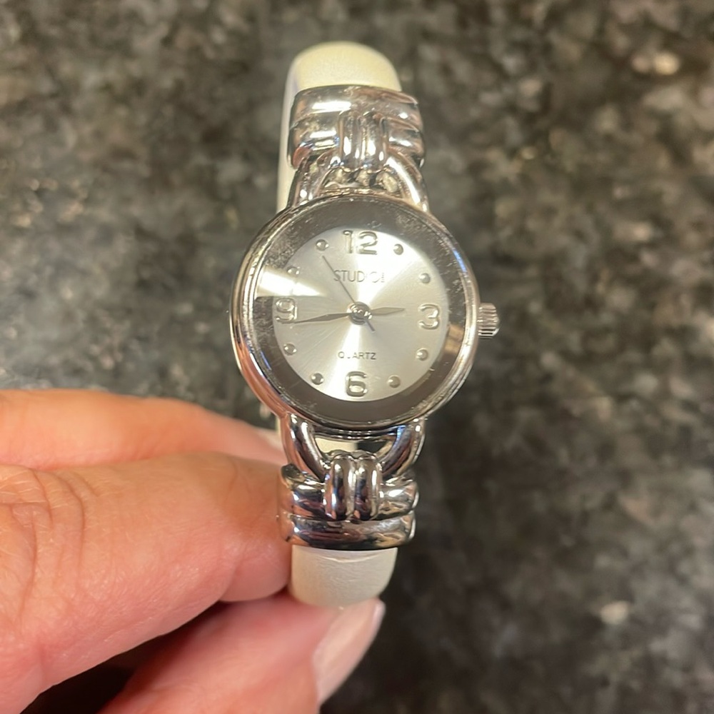 Studio 1 hinged bracelet quartz watch.  NWOT